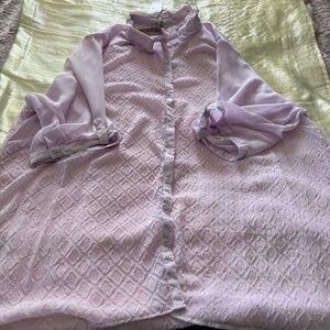TEXTURED BUTTON DOWN TUNIC, SOFT LILAC, SIZE 5X, 3/4 SLEEVES WITH TABS, PENNINGT